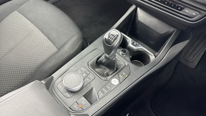 BMW 1 Series 118i SE 5dr Petrol Hatchback